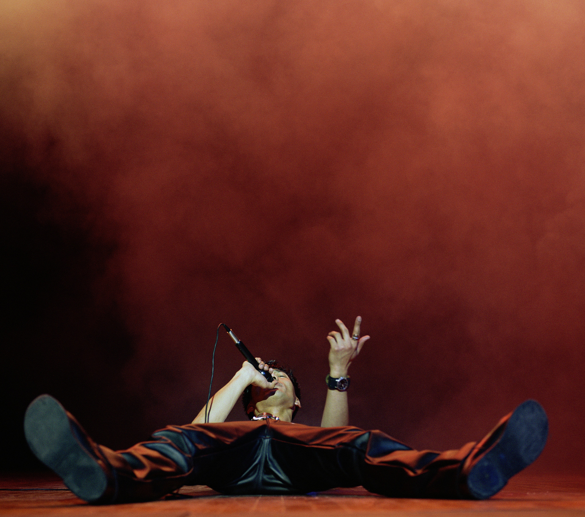 歌唱比赛报名 - 展现你的歌喉，报名参加比赛！