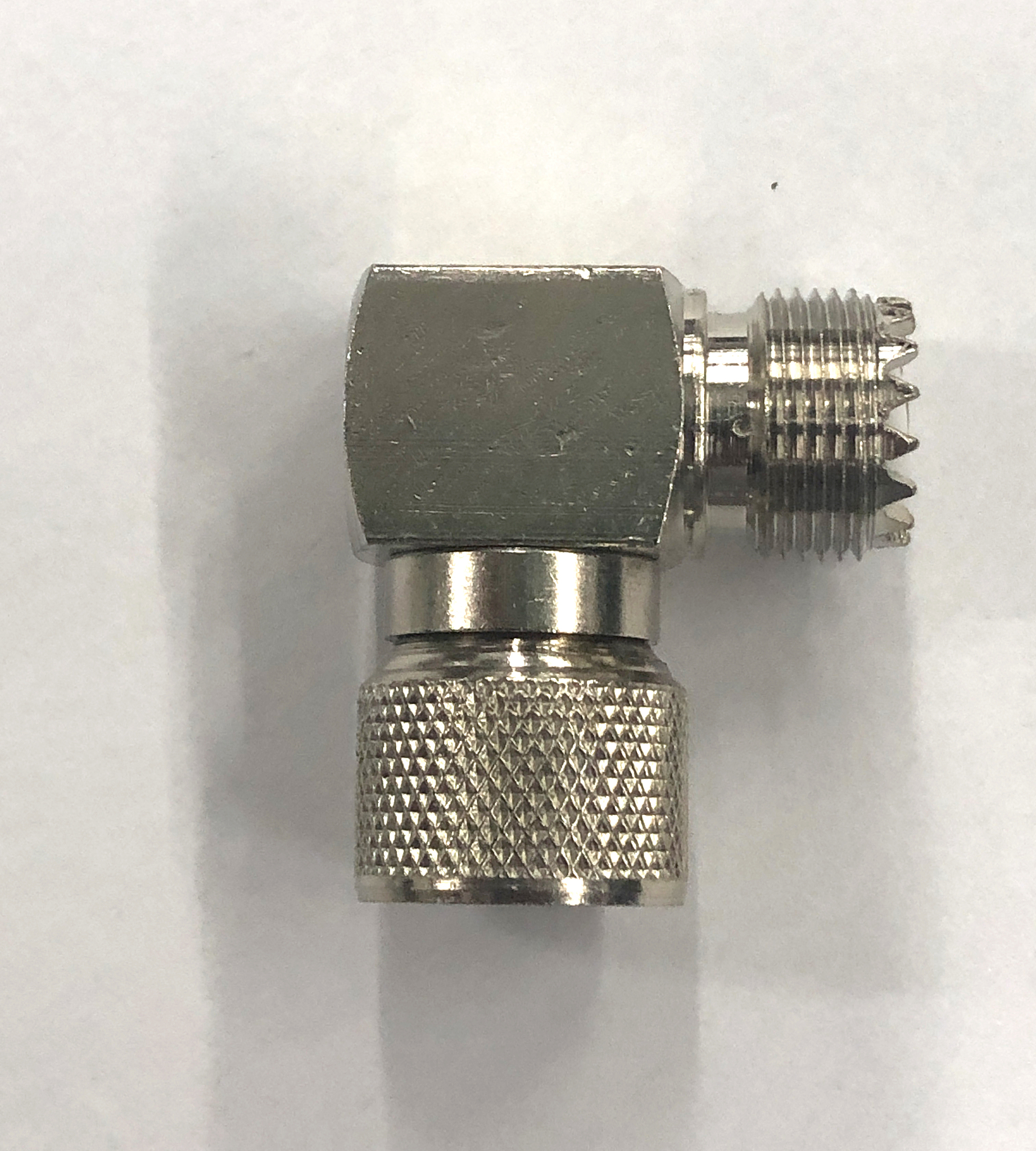 este conector serve para várias finalidades, i