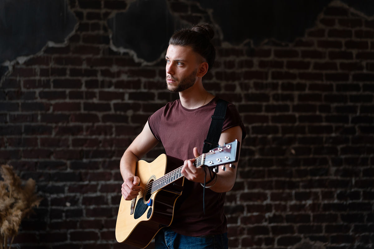 周杰伦《美丽之最》原唱解析：歌词、旋律与MV赏析