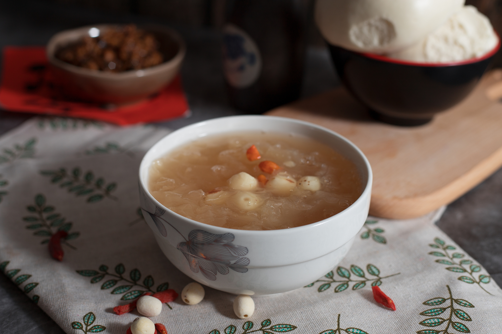 红豆银耳红枣红糖羹：优雅的名字推荐