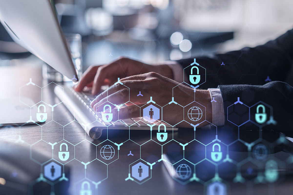 临泉县科技信息学校2022年招生简章 - 培养未来科技人才