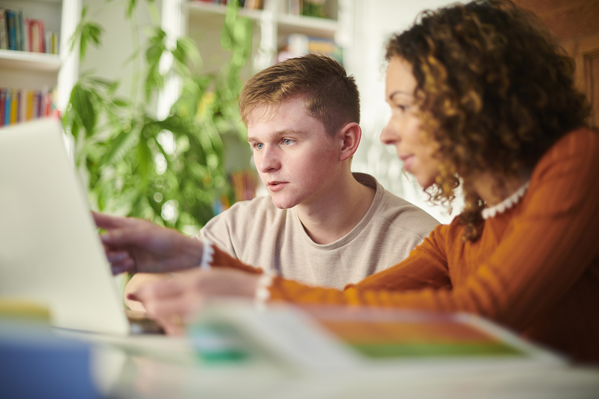 四川省郫县友爱职业技术学校幼儿师范教育专业就业前途大不大
