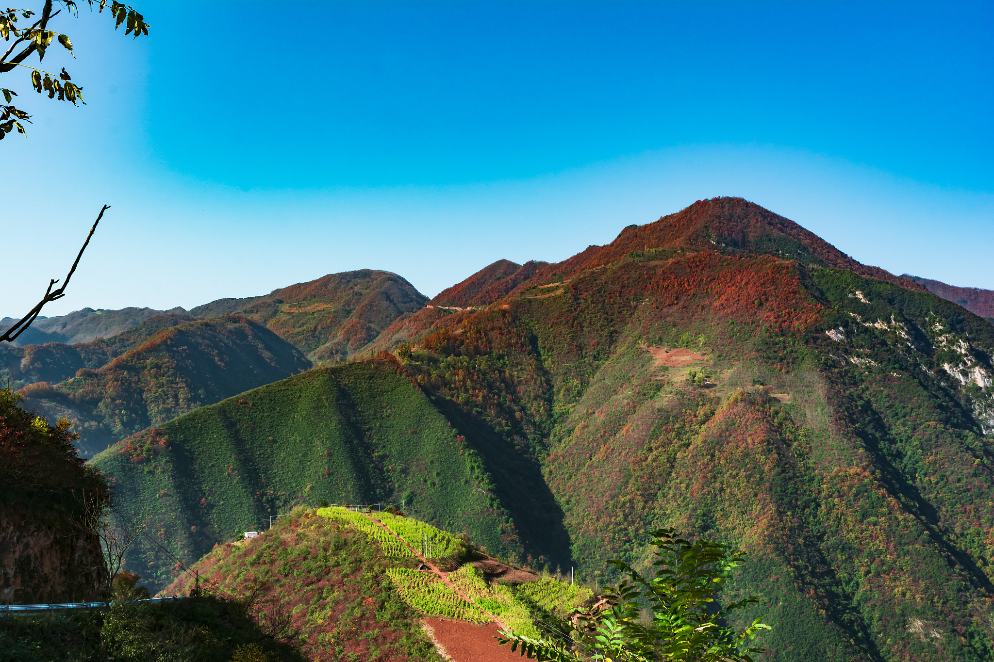 兴隆山 - 兰州城西南的著名山峰