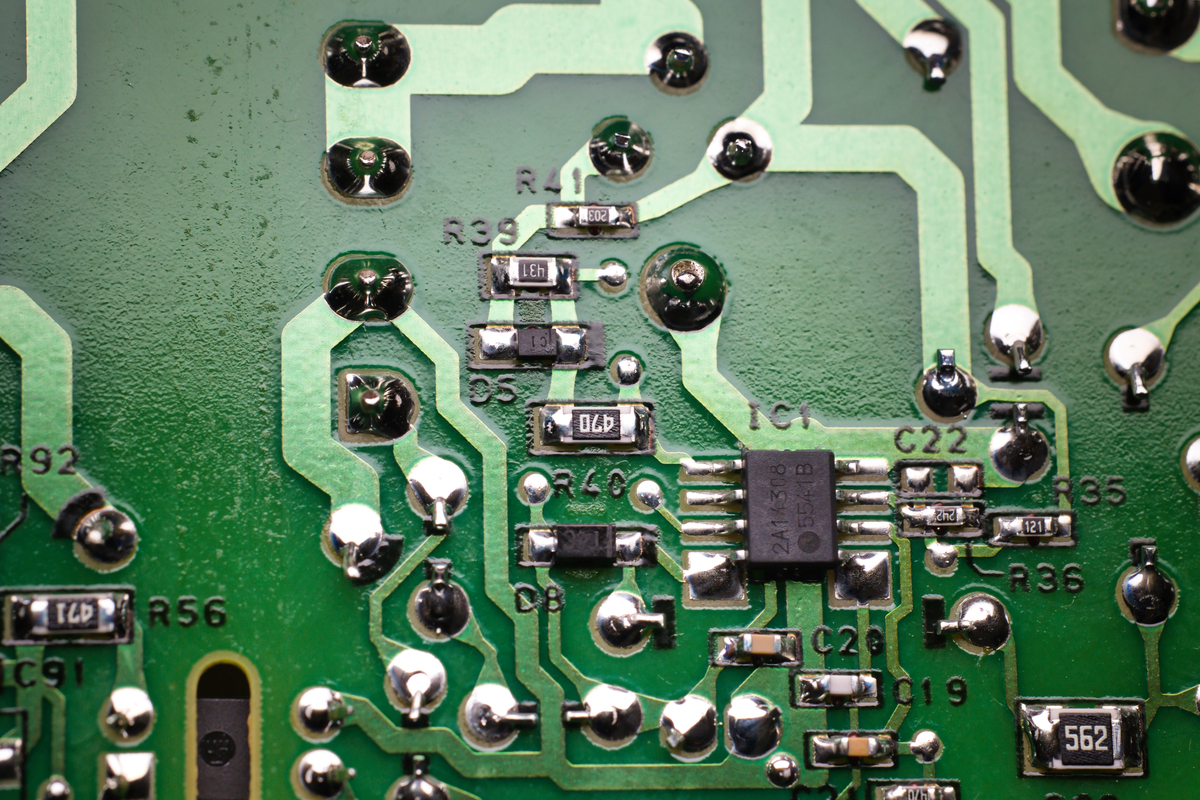 论文里降压电源模块的简单介绍