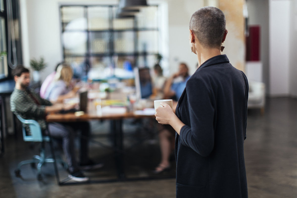商业广场工程部 - 专业技术，打造优质工程