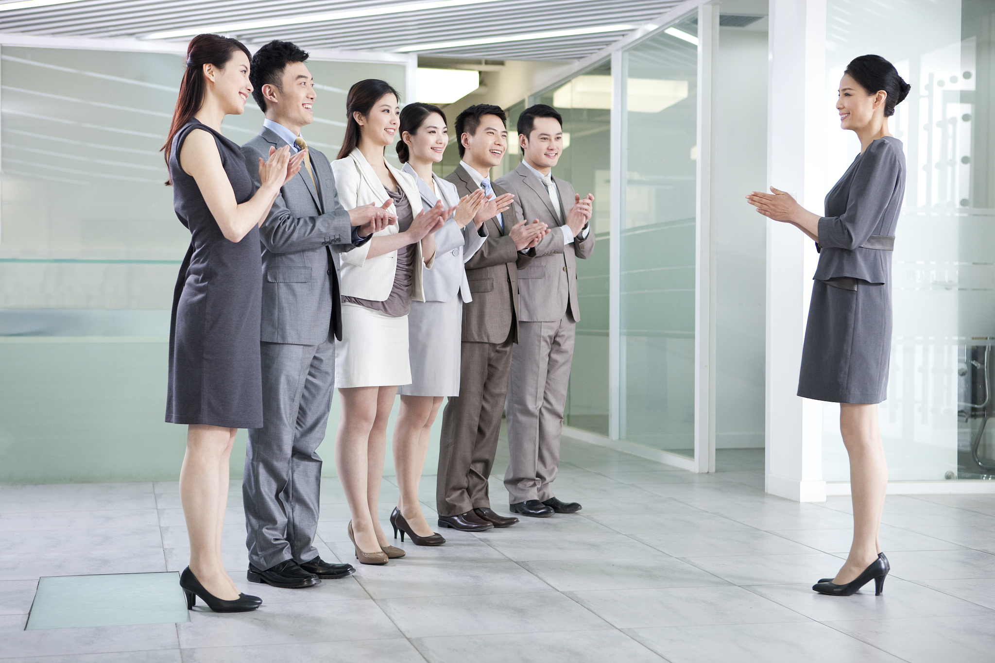 商务礼仪在商务活动中的规范