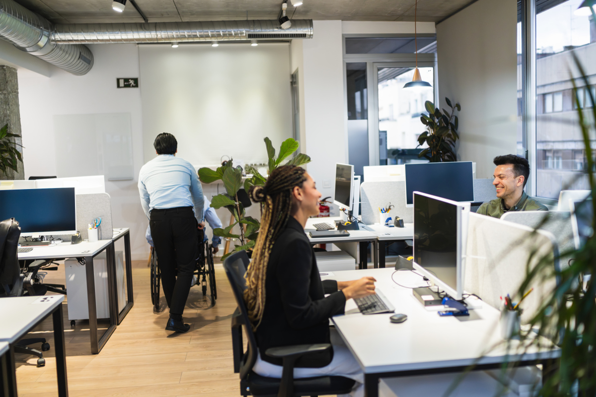 陕西晟伟工贸有限公司办公室职员实习目的与收获