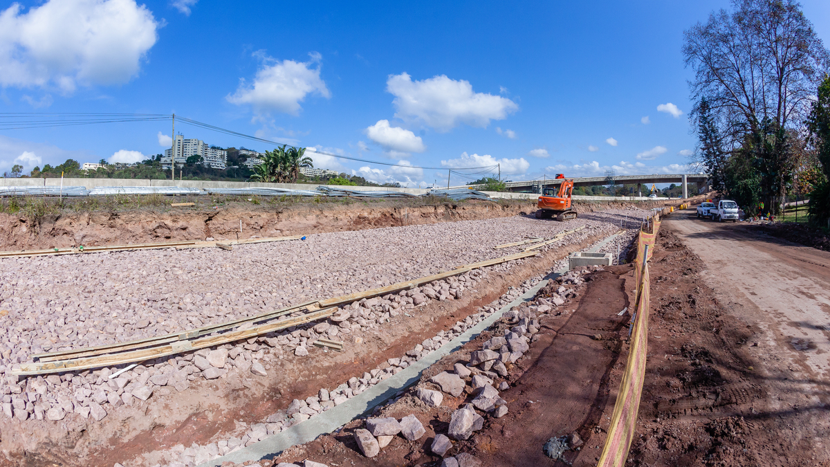 土壤盐碱化对铁路、公路、混凝土建筑的破坏：不可逆的威胁