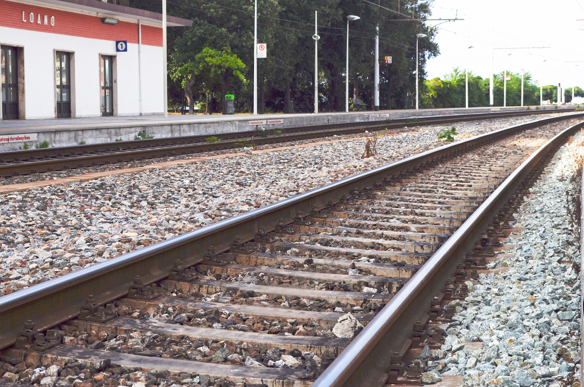 贵阳铁路学校铁路专业就业前景分析：热门岗位、薪资待遇及发展趋势