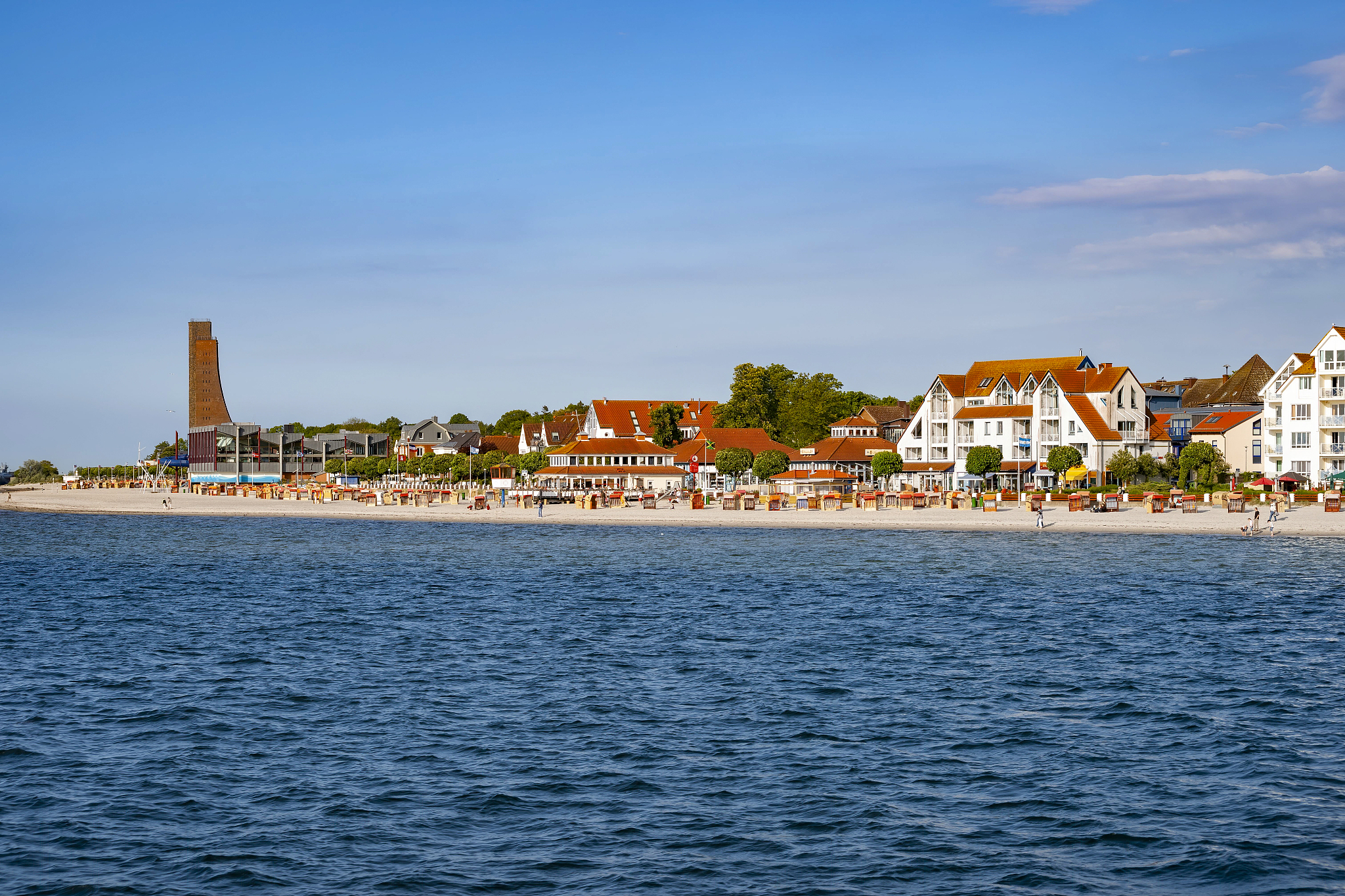 对立陶宛这个国家的看法 写一篇200字左右开头