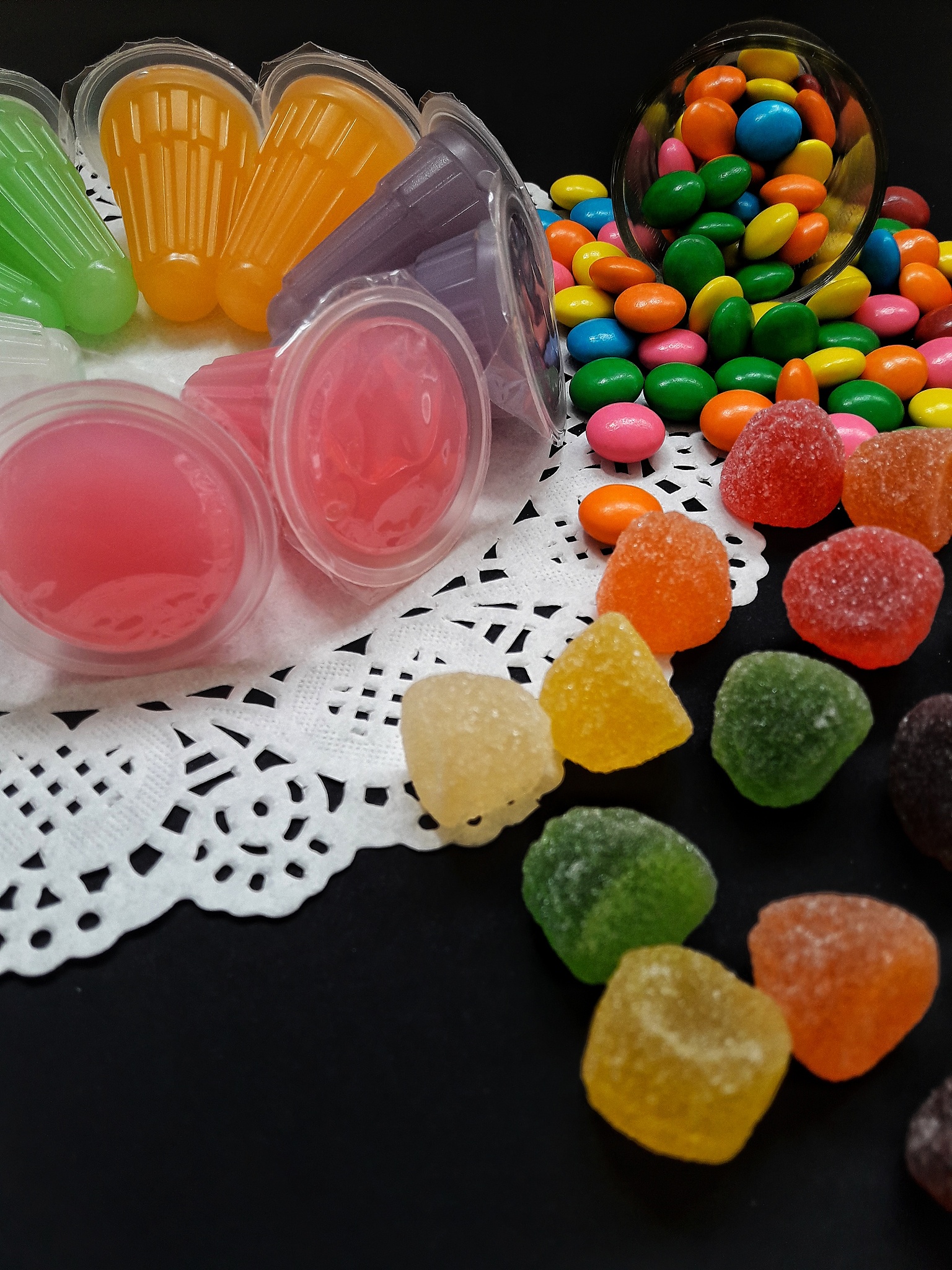 brb我 b小明有四颗糖吃了一颗brbchatcaict b还剩下几颗？b机器人：b小明还剩下三颗糖。b我：b那再吃一颗还剩几颗