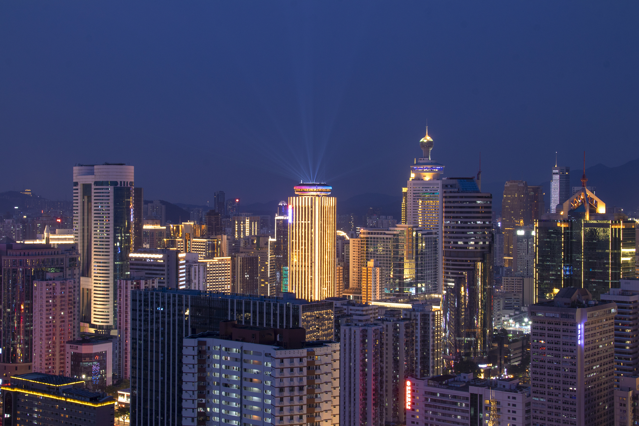深圳