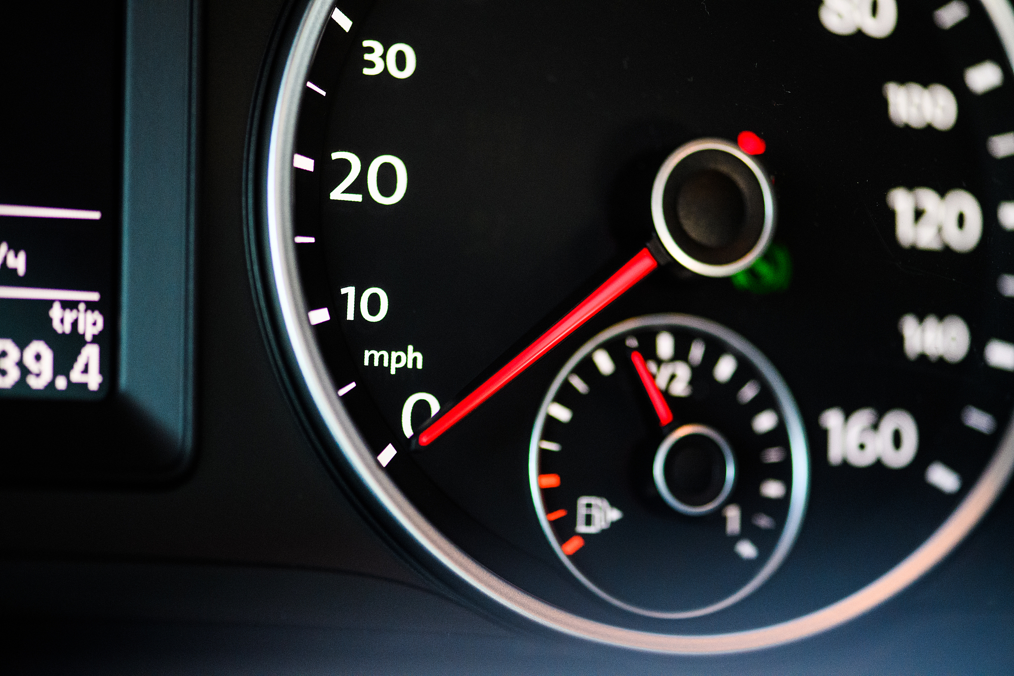 speedometer in the car