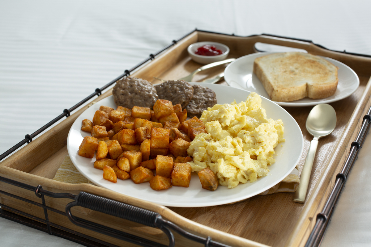 can you introduce me some american breakfast