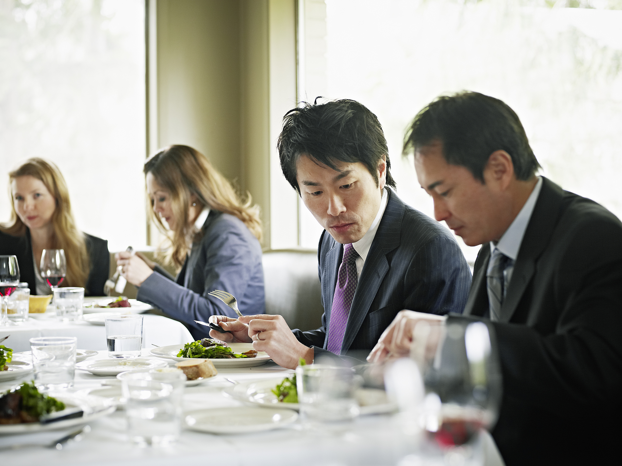 餐桌礼仪有哪些？