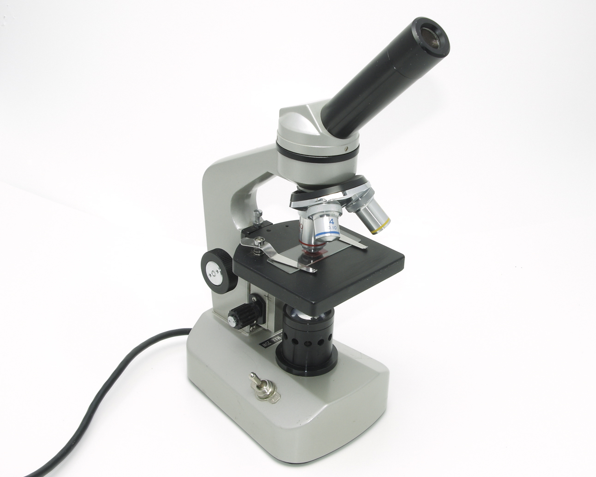 金相显微镜：一种特殊的体式显微镜