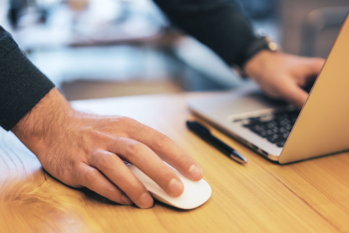 大一新生写编程实验日志能写成啥样