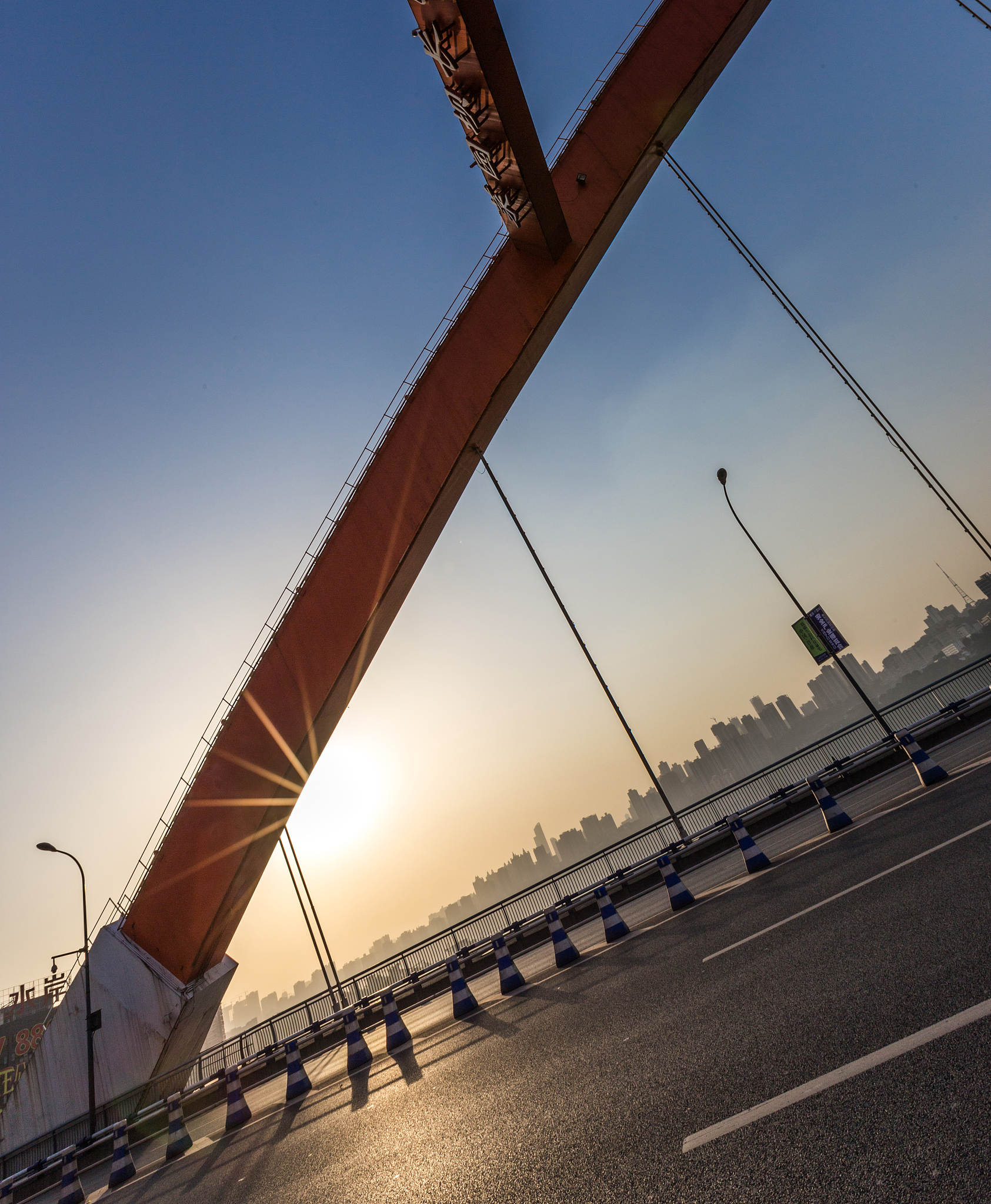 重庆市立信职业教育中心汽车服务与营销专业课程设置 - 培养汽车行业高素质人才