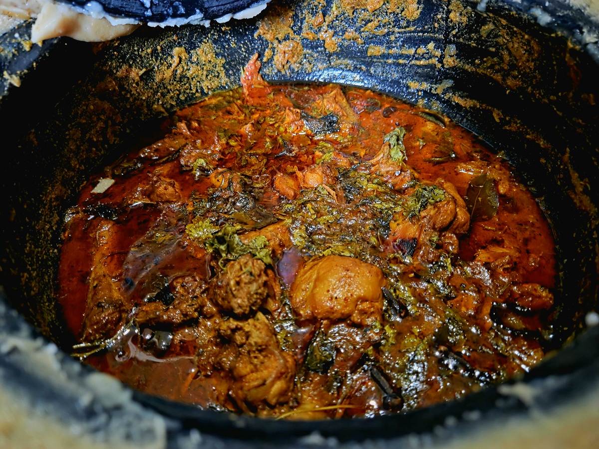 电磁炉烧干锅的严重后果：降低营养、破坏口感、损坏设备，更存在安全隐患！