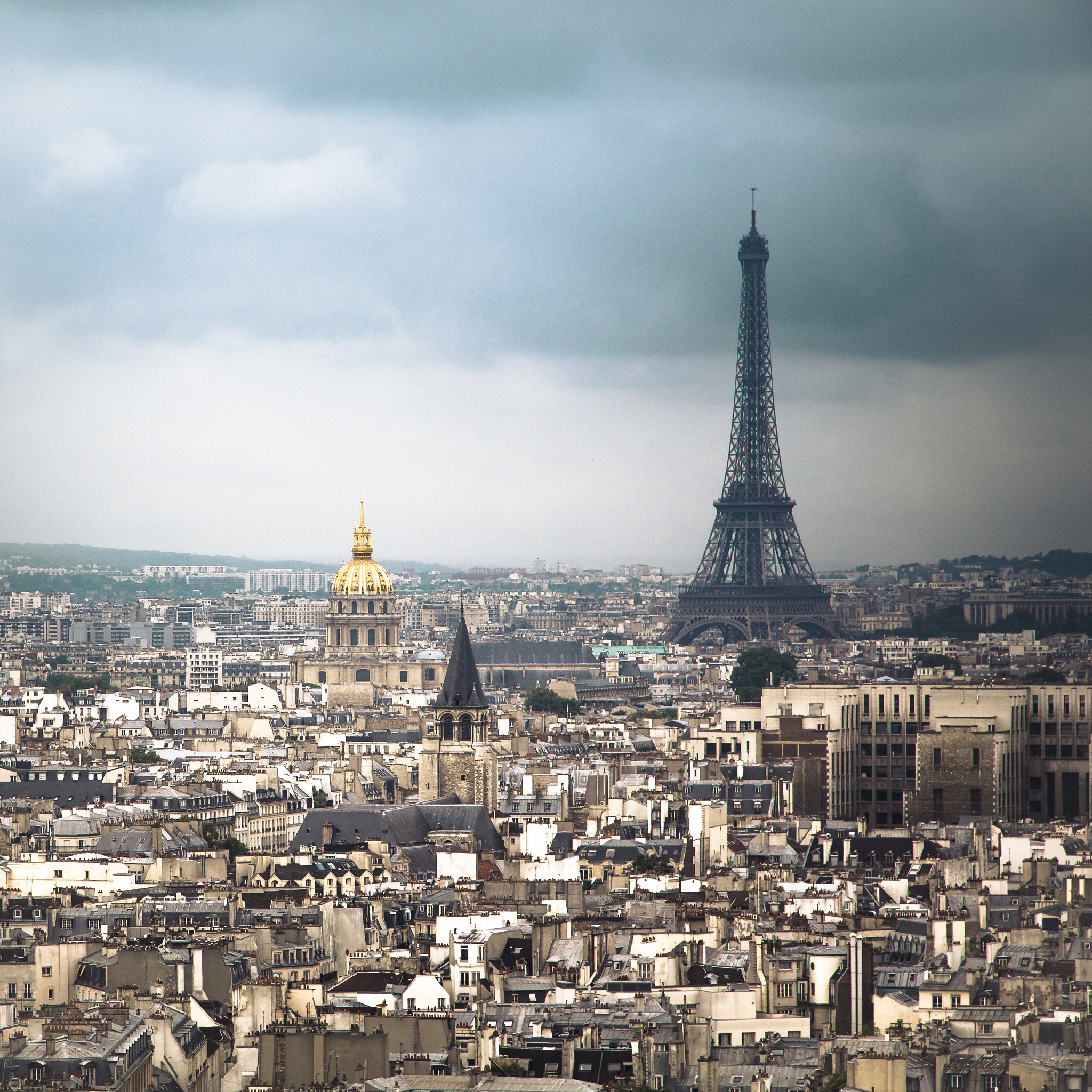 Tell me something about Paris