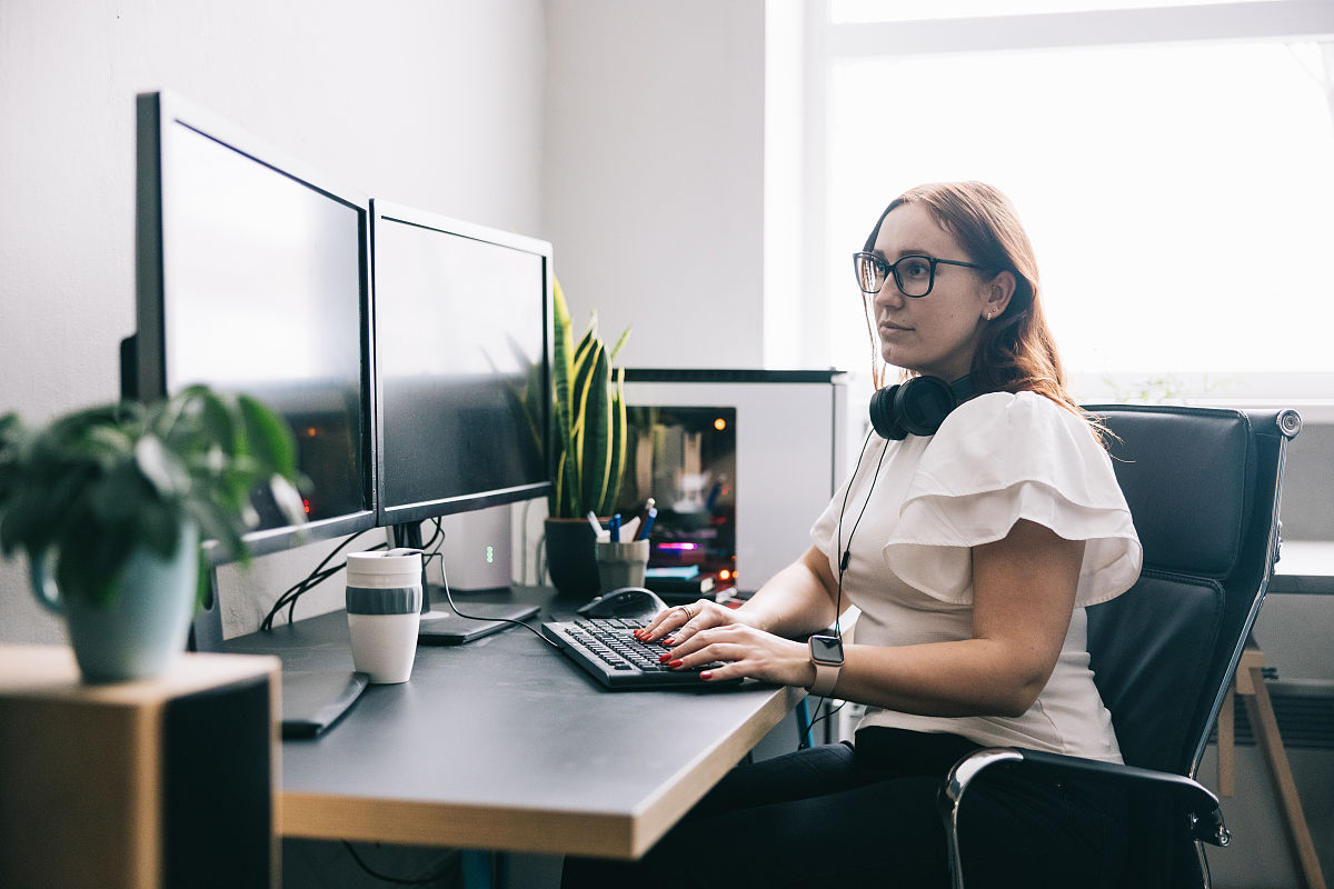 女生学IT有优势吗？女生在IT行业发展潜力分析