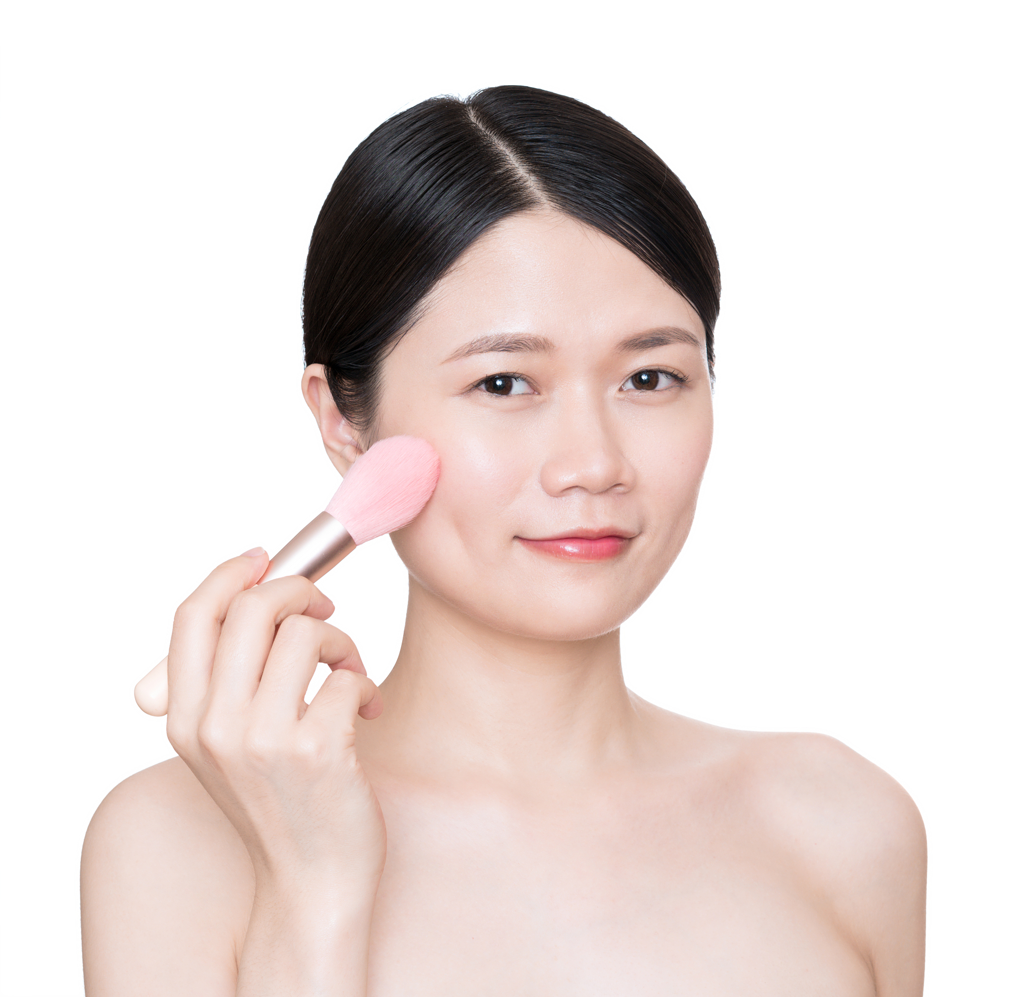 女生手拿腮红刷