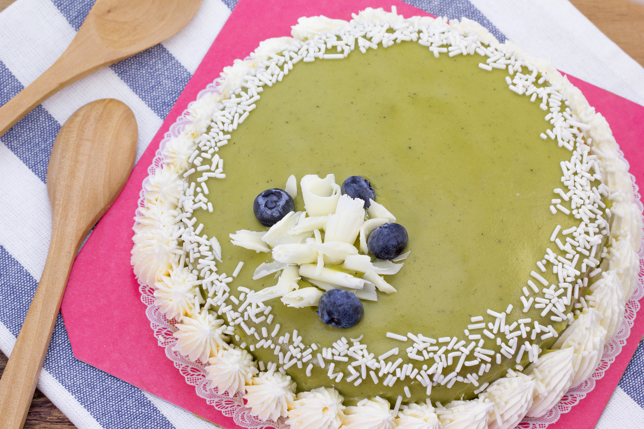 创意蛋糕店配方：300字揭秘蛋糕制作秘诀