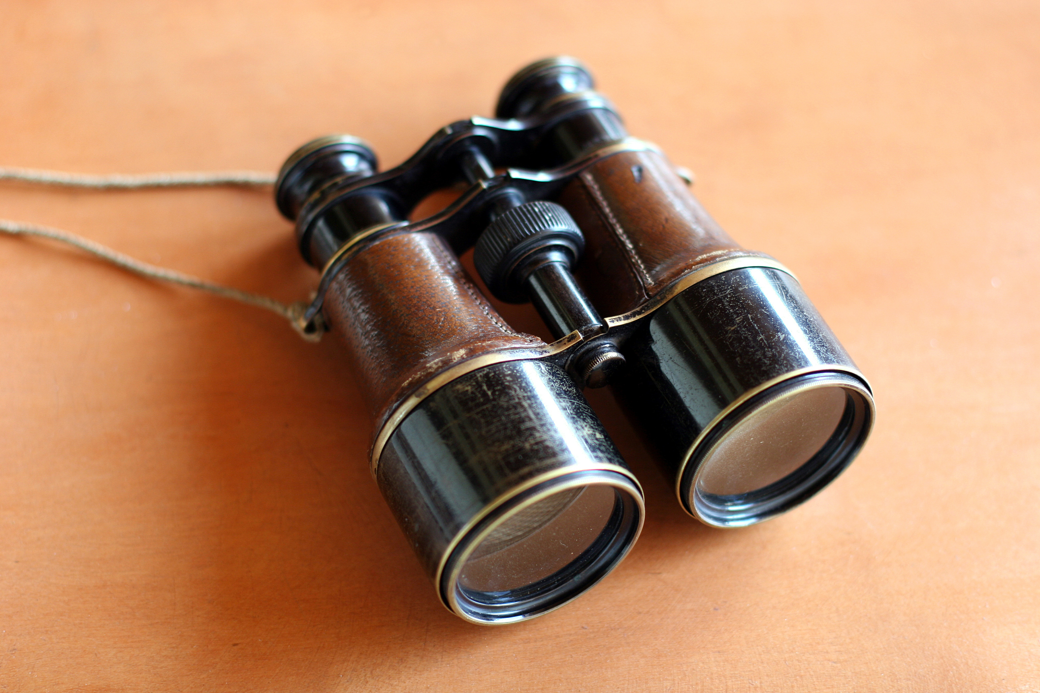binoculars