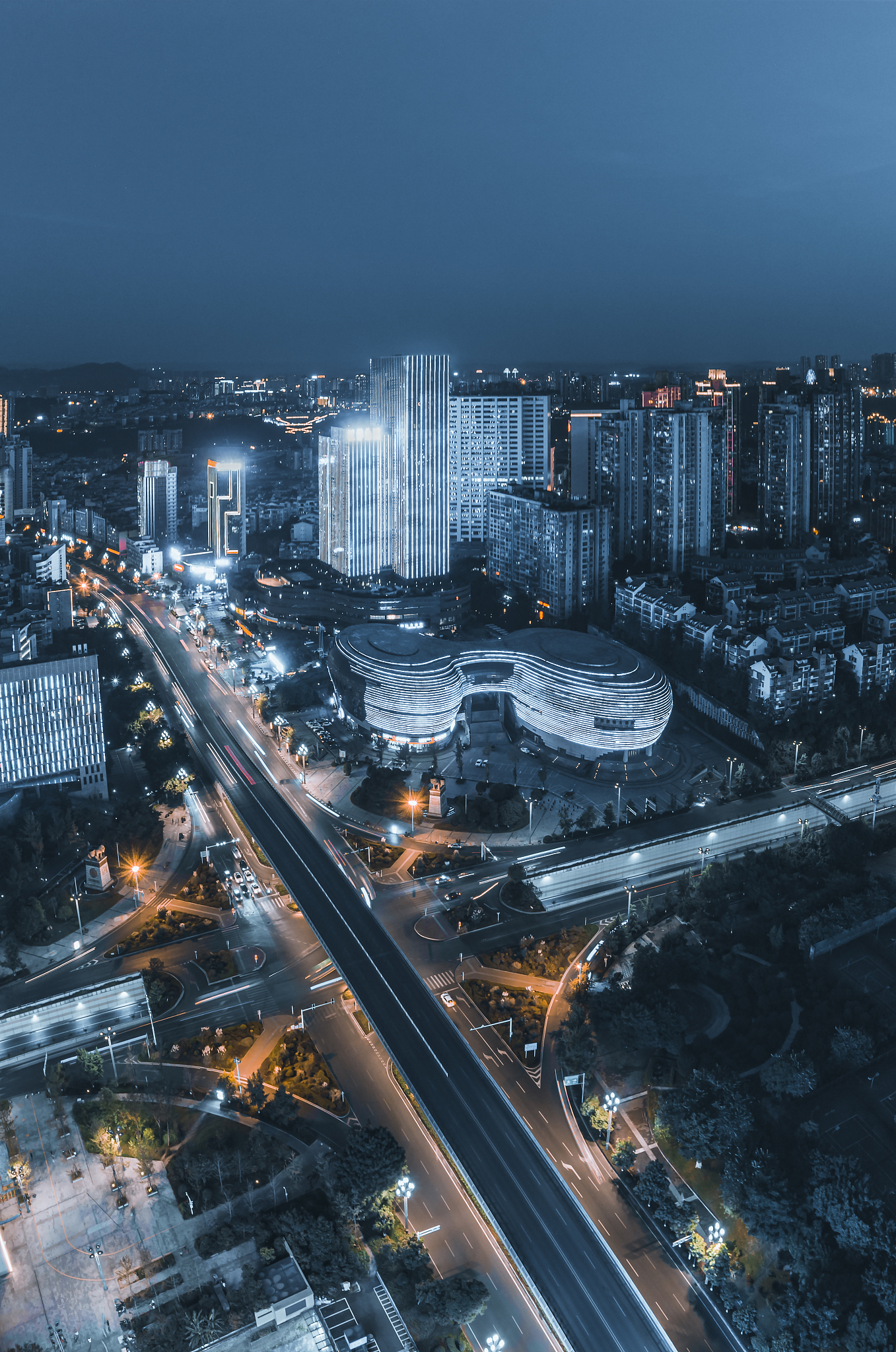 四川泸州房建总承包二级资质新办转让价格详细解析