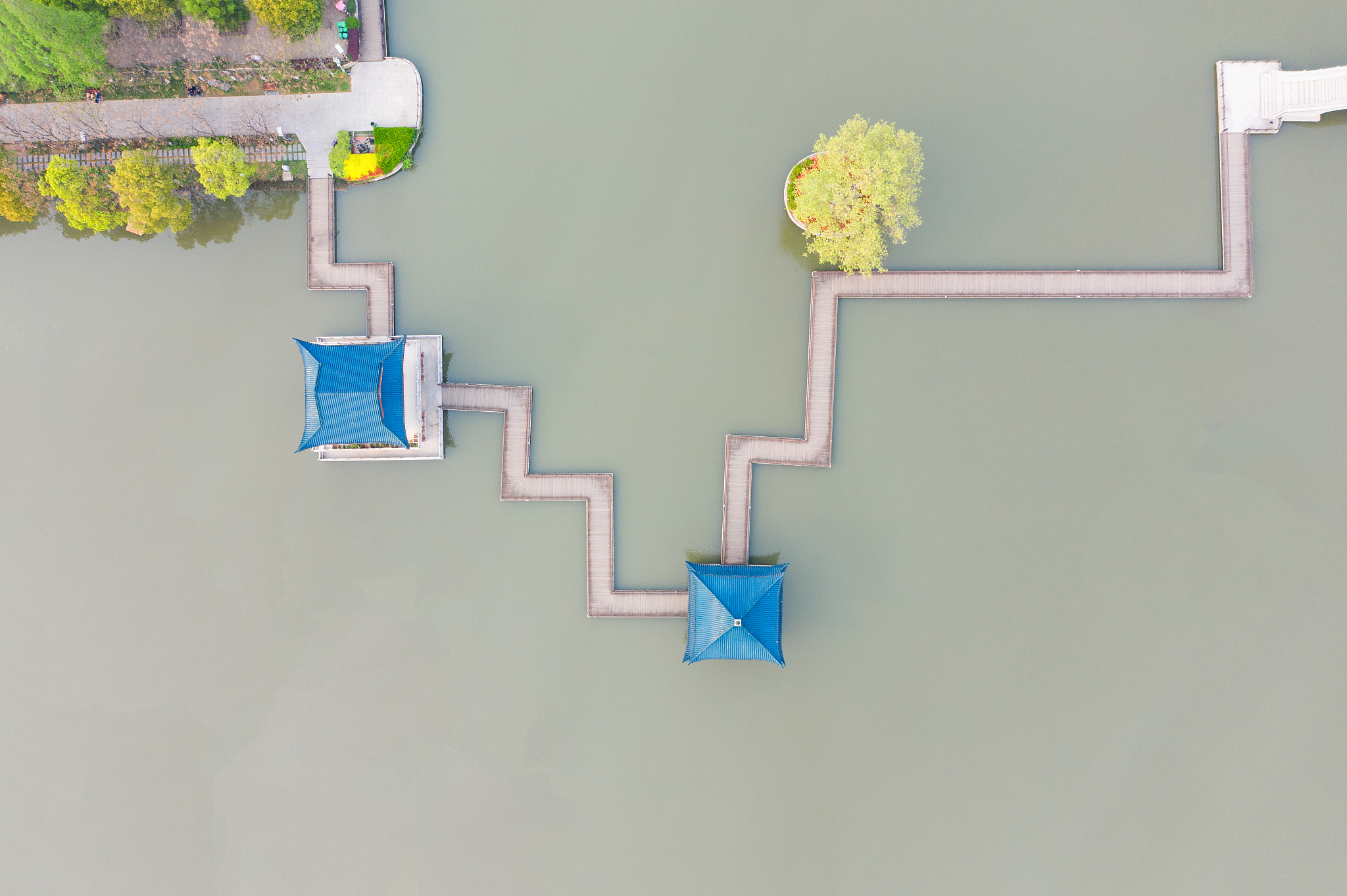 天门市彭市镇在哪里