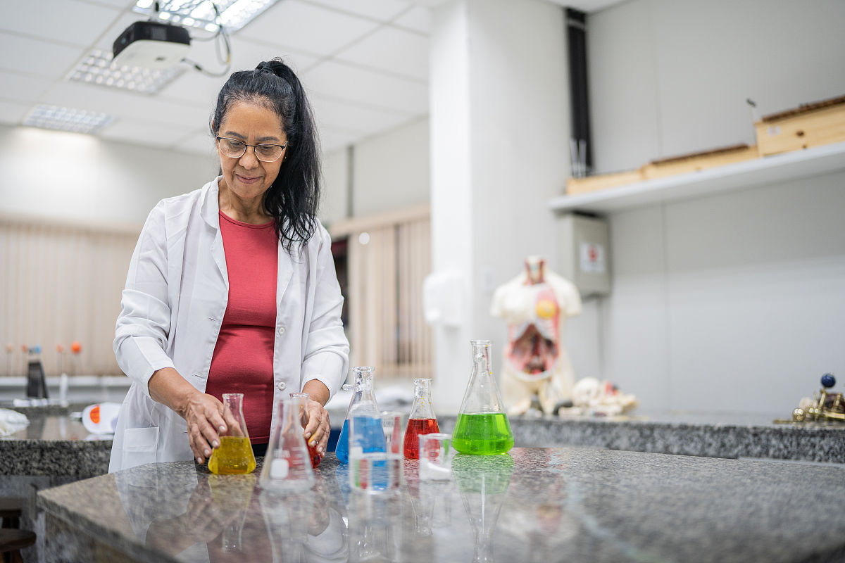 教师备课的三备：预备、备、反思总结