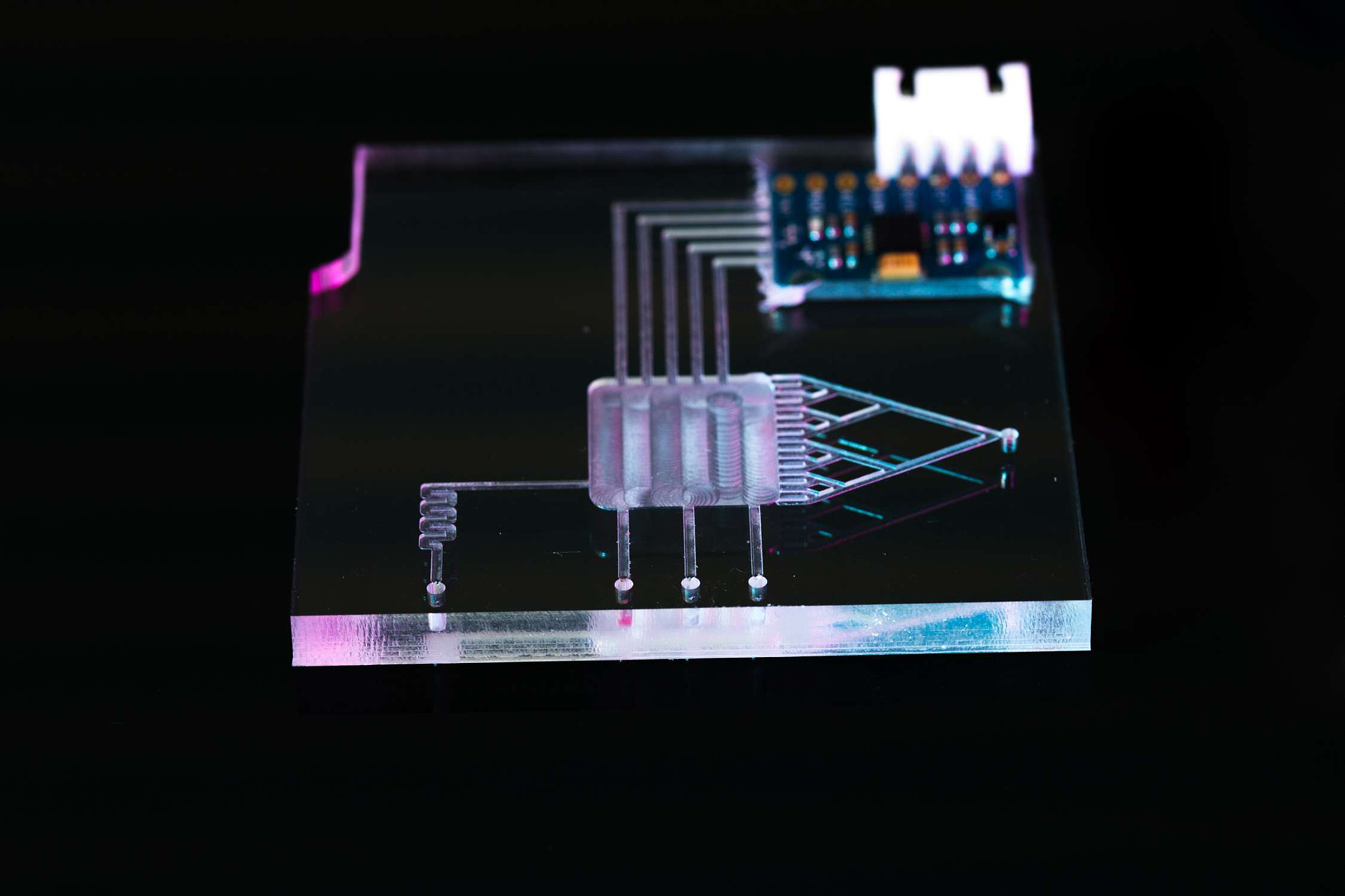 LAB ON A CHIP 期刊：微流控芯片与实验室芯片研究的领先平台