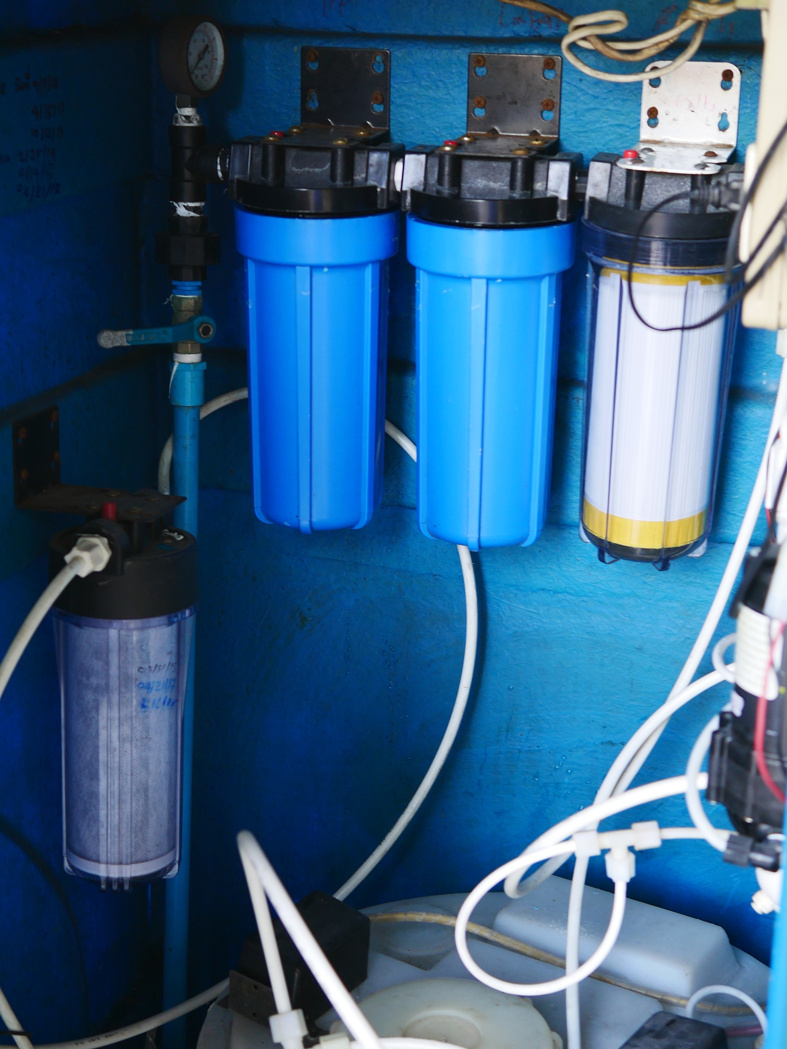 阴天也能用！鱼缸太阳能循环水泵流水器，让你的水族世界活力无限