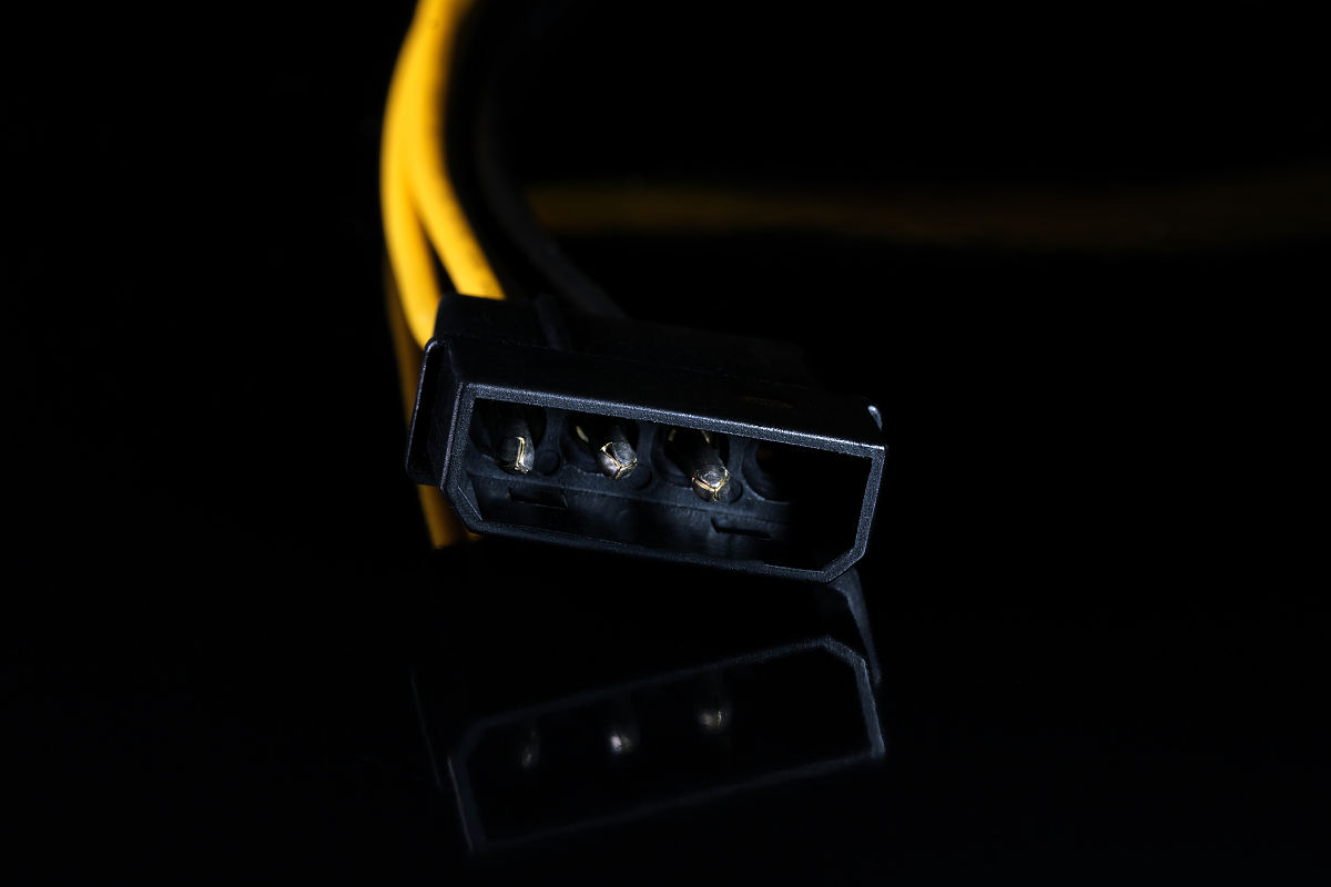 惠普电脑电源接口价格