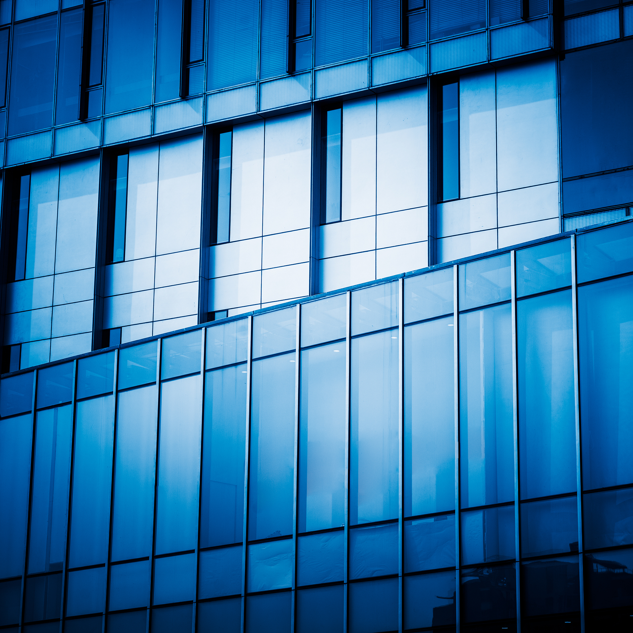 Windows自动开机设置教程 - 如何让电脑自动开机？