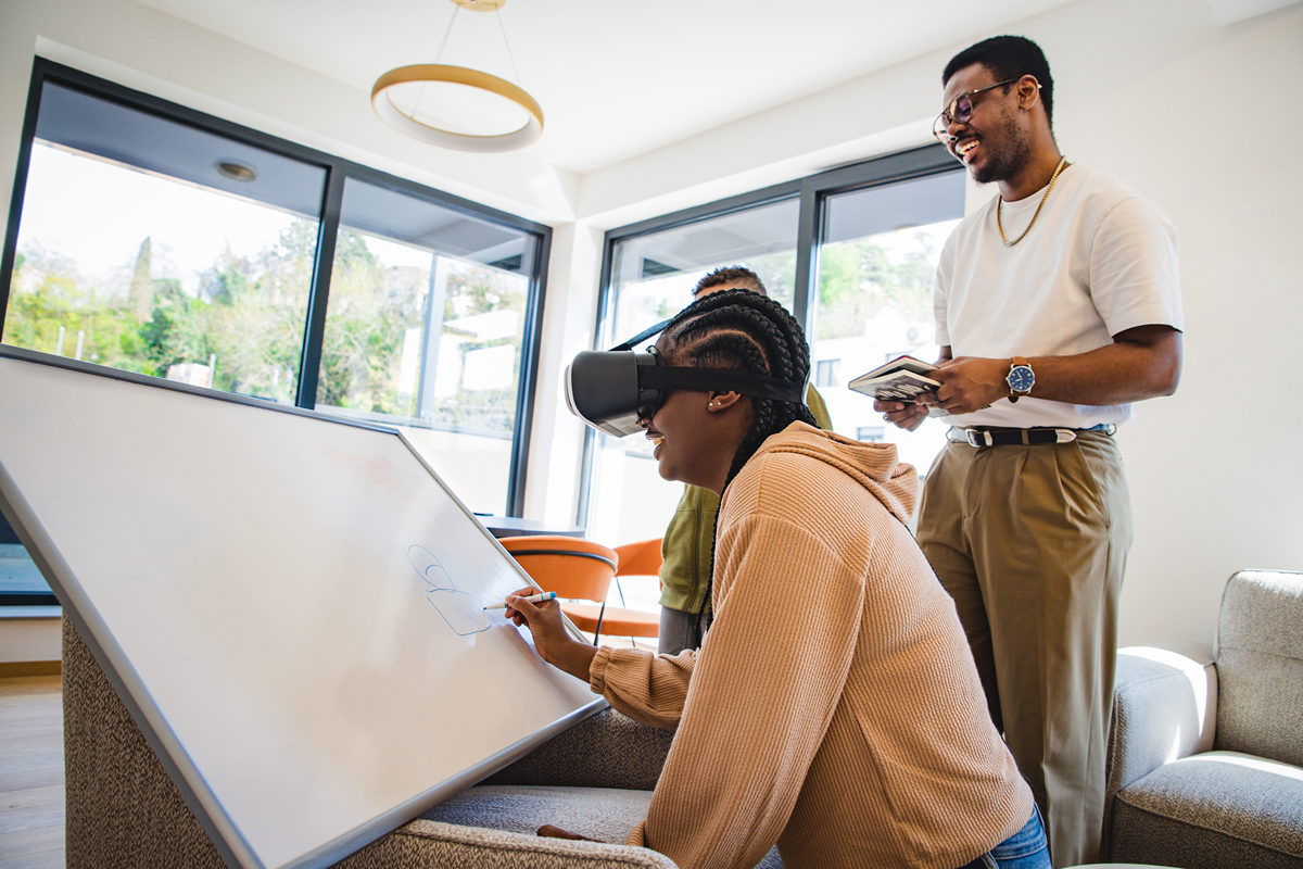 Virtual Reality: A Computer's Perspective