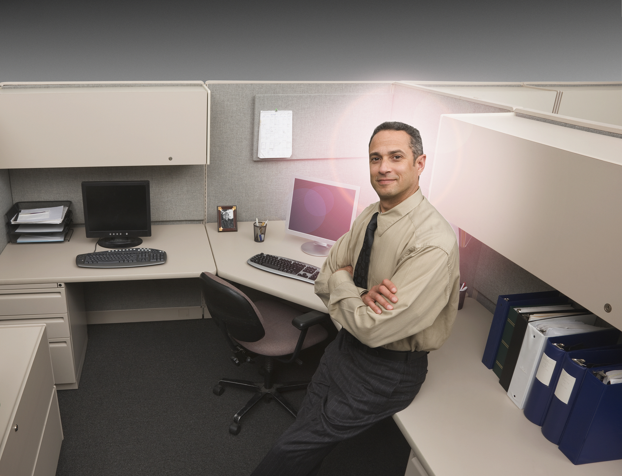 portuguese businessman in office