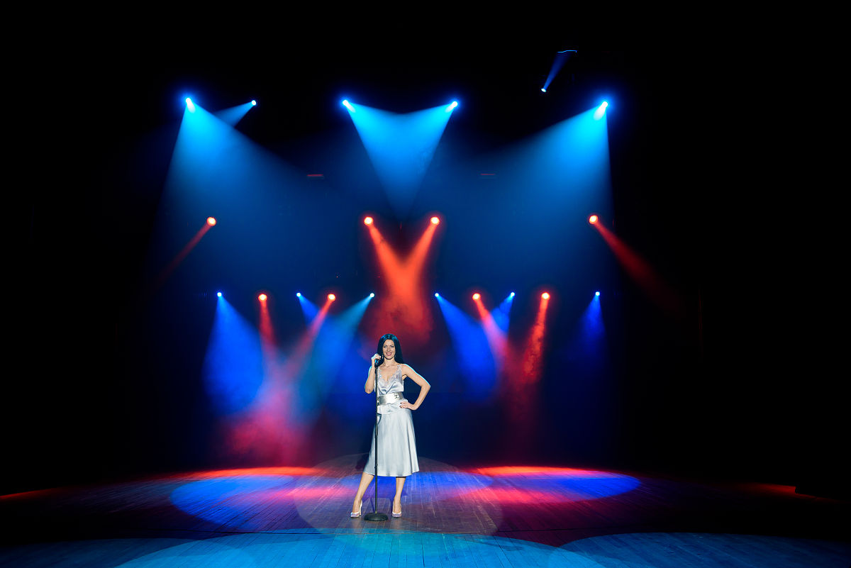 以《最美和声》：发掘音乐新人的舞台为题写一篇1200字文章