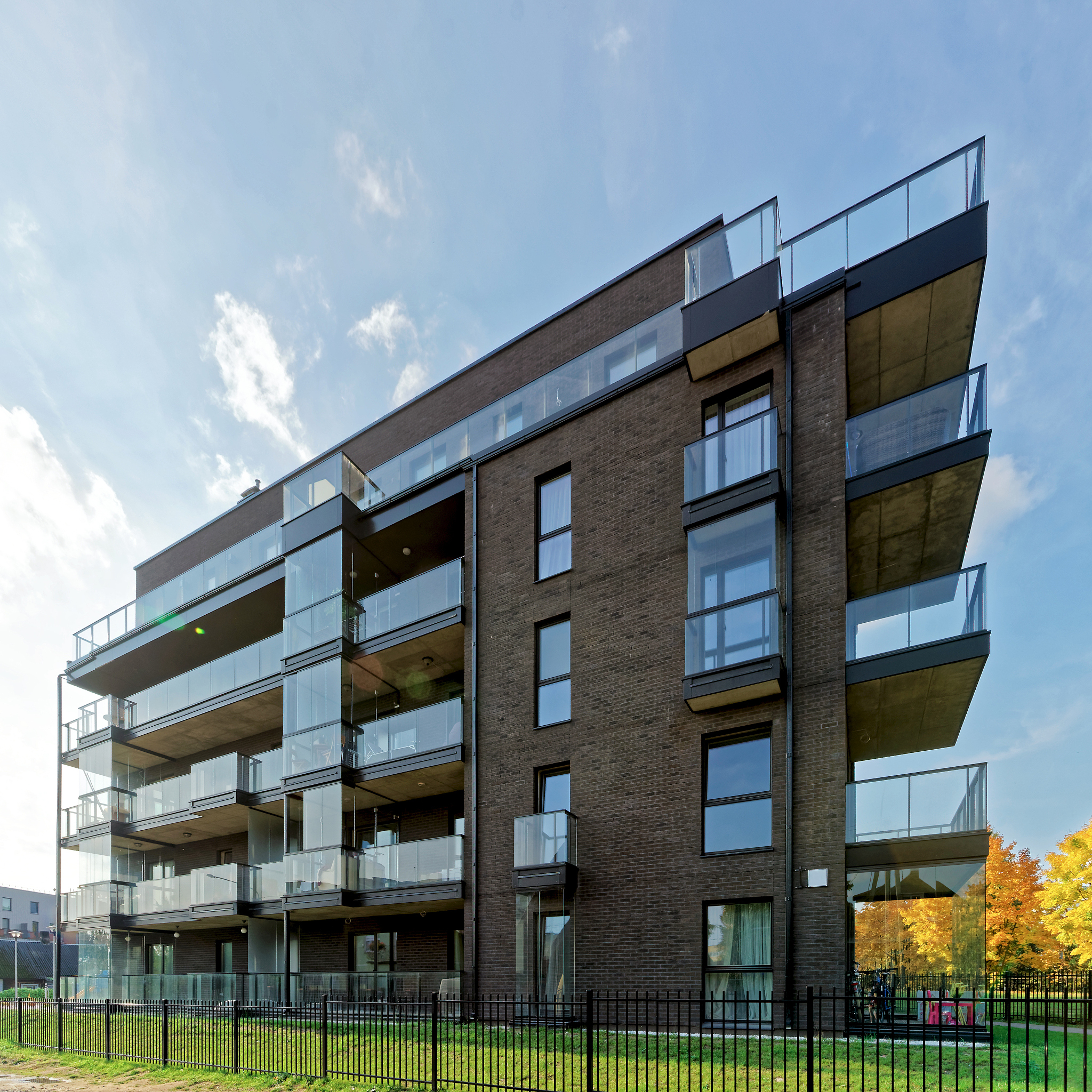 黎明职业大学建筑工程技术专业课程设置：涵盖设计、材料、施工、经济等领域