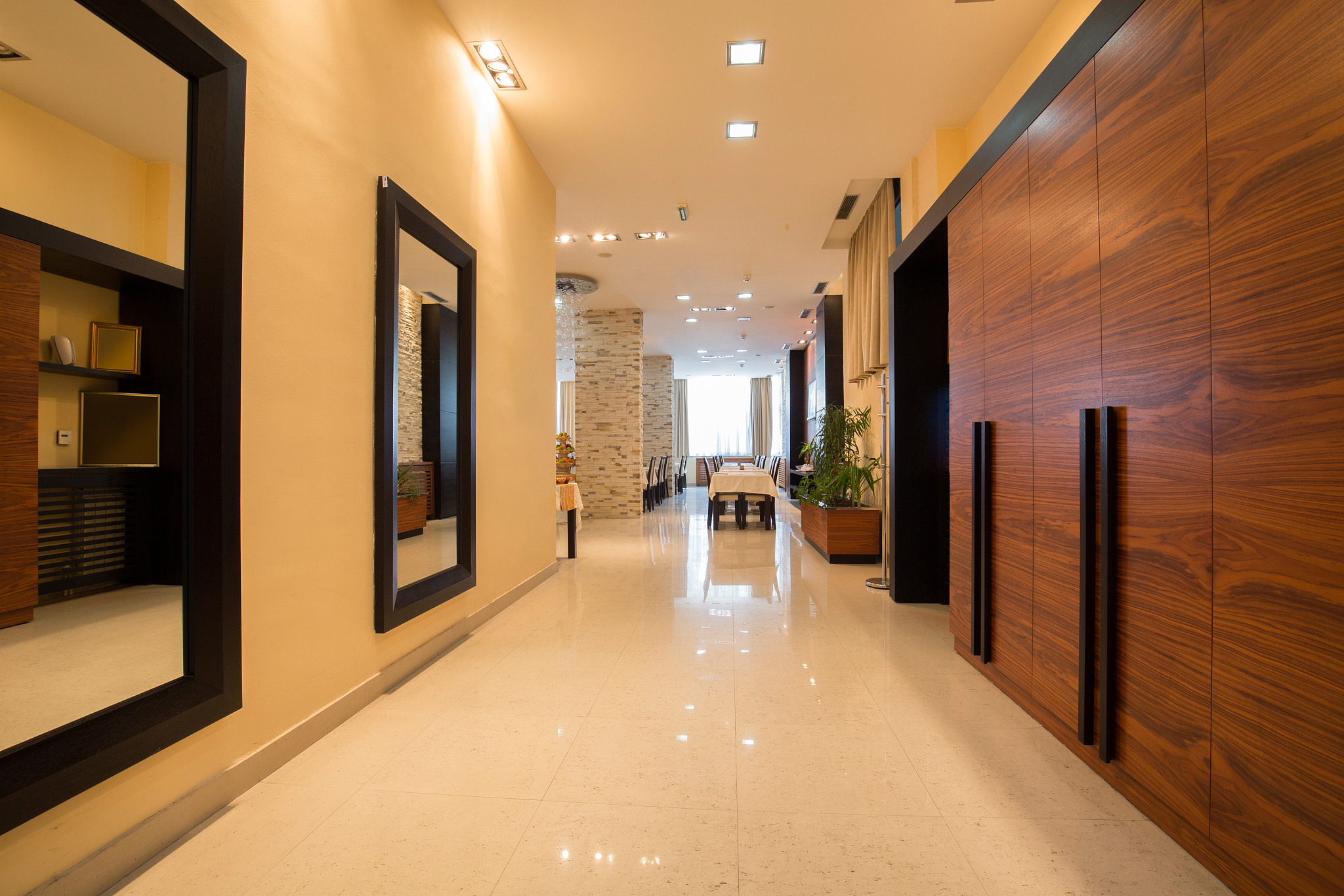 武汉市职业学校高星级饭店运营与管理日语方向招生简章