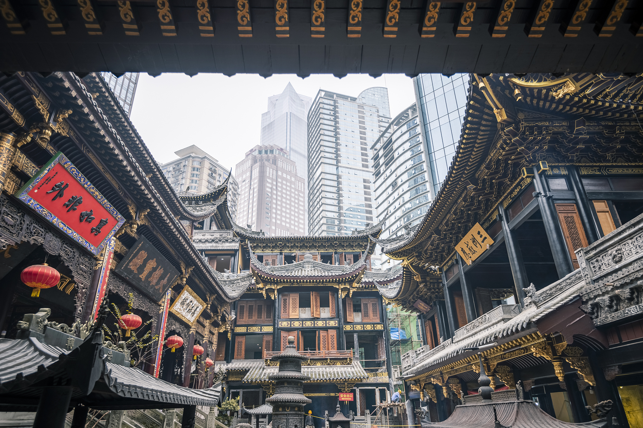 重庆长寿宫：探秘网红胜地，品味地道重庆风情