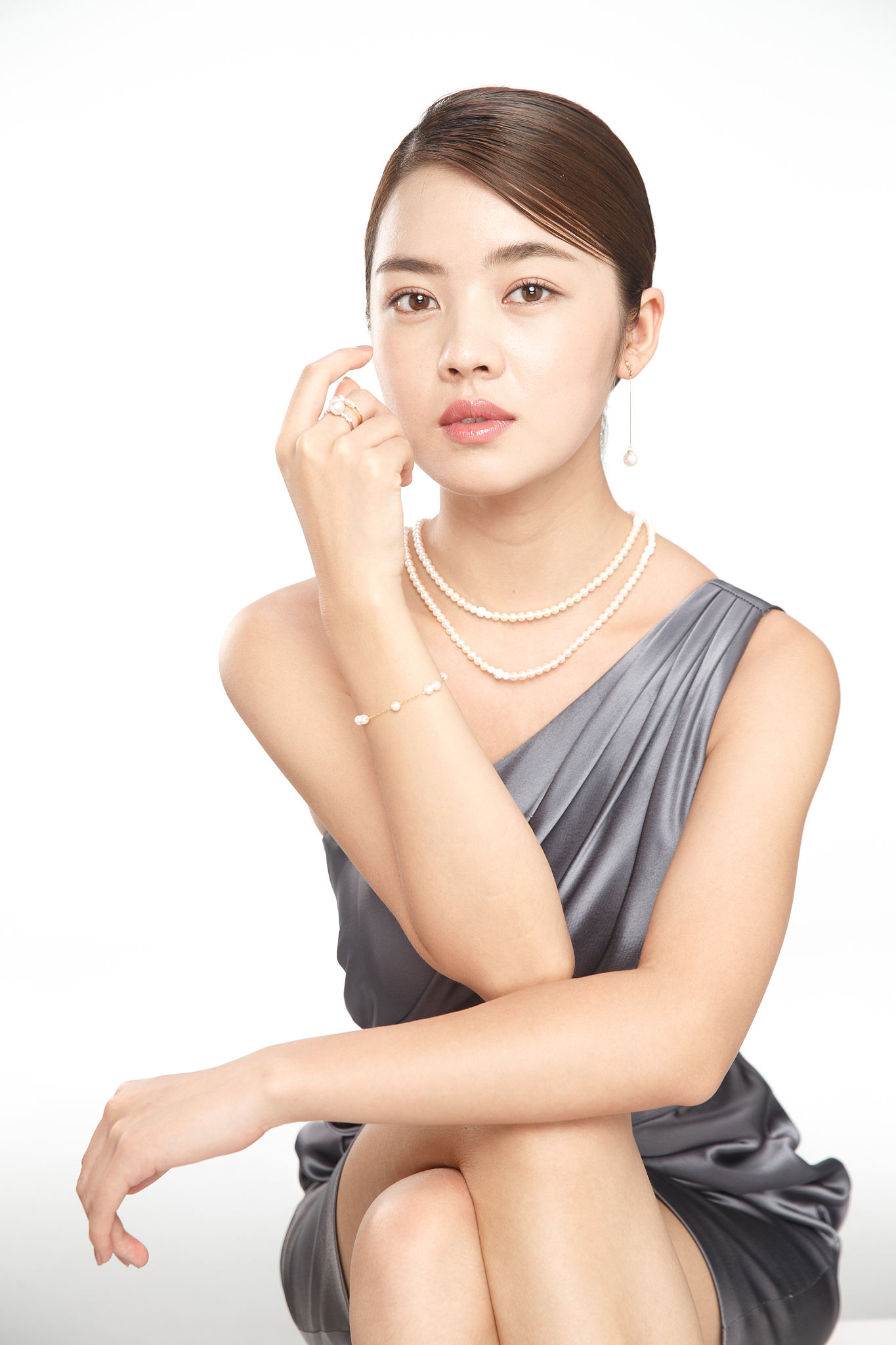 优雅女士肖像