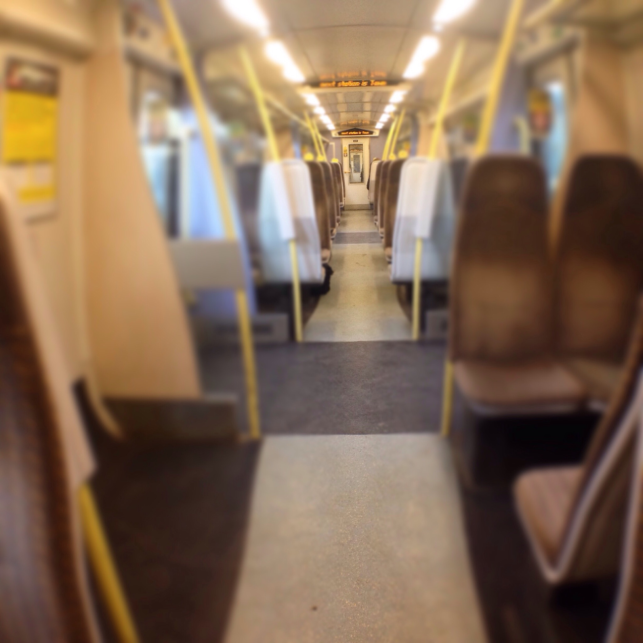 地铁可以带酒水吗？最新规定解读！