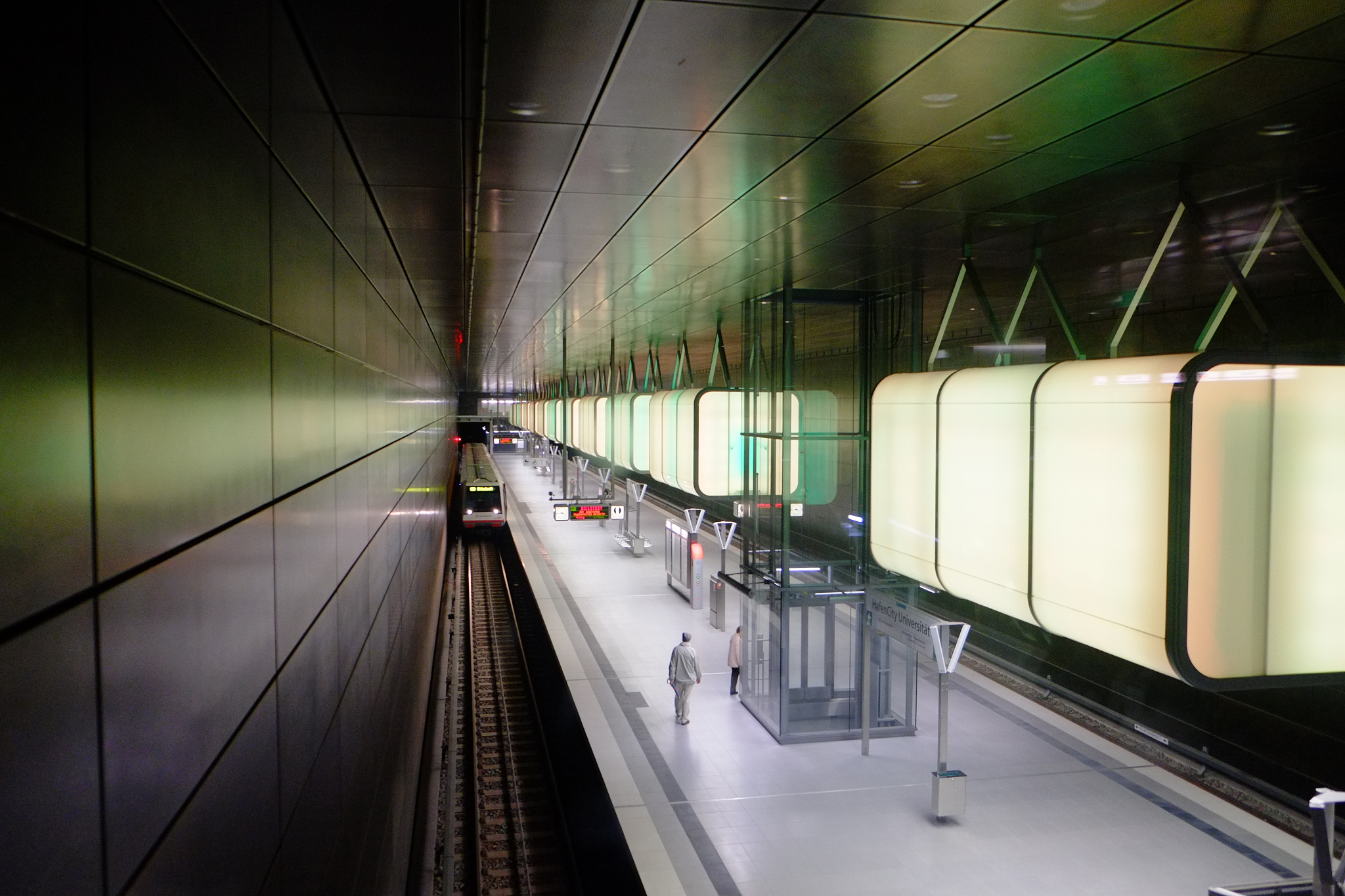 成都铁路技工学校开设地铁乘务专业吗？