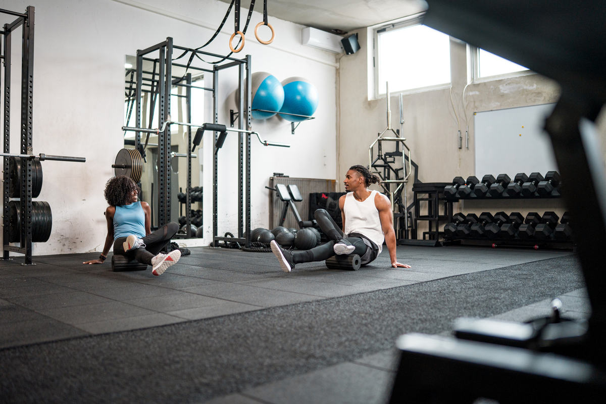 请写一个对VLV健身俱乐部的好评口语化第一人称个性500字煽动性强