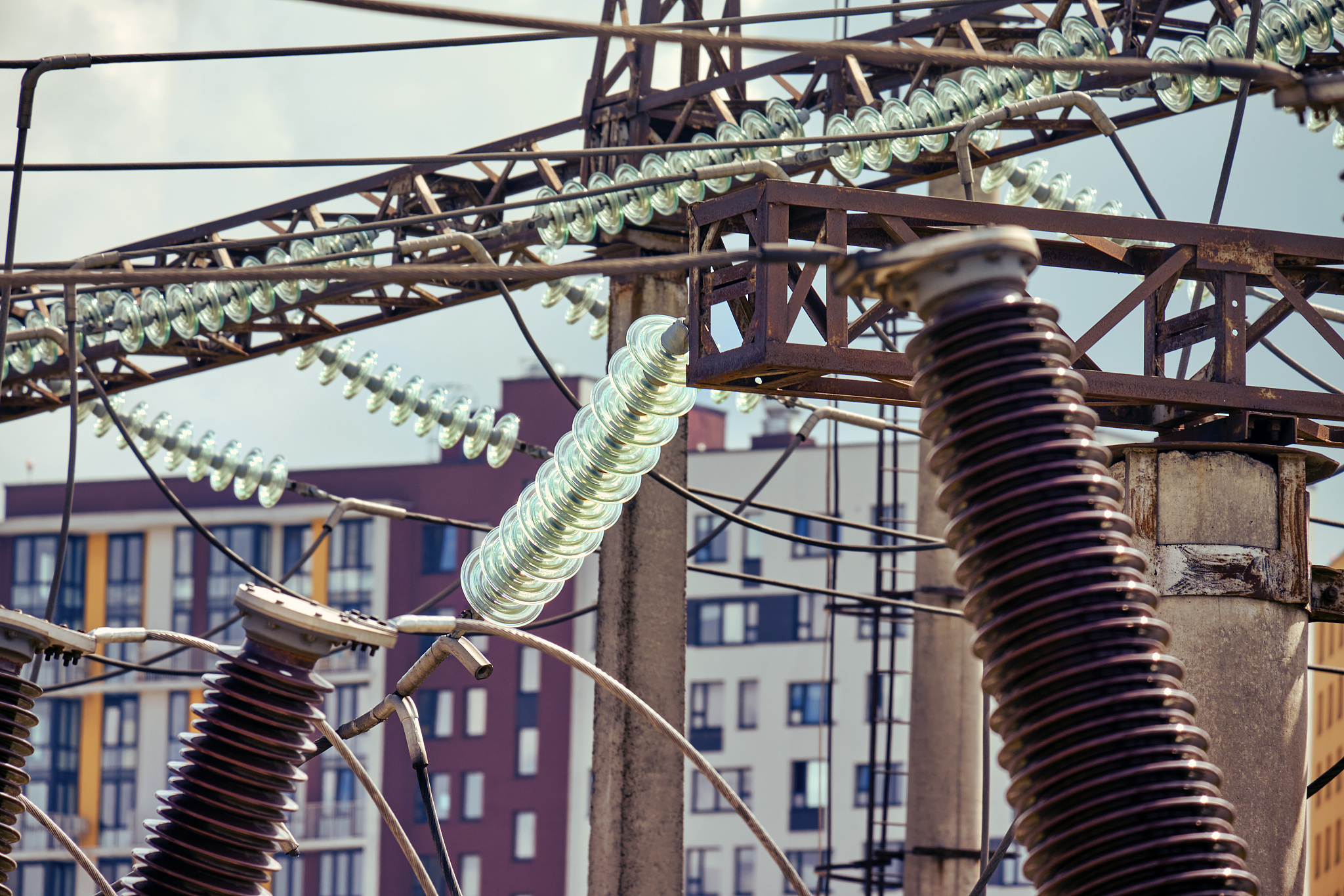 中压断路器的国家标准IEC有哪些