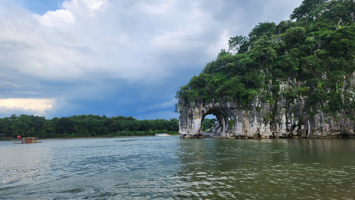 桂林旅游攻略：探秘山水美景，品味文化美食