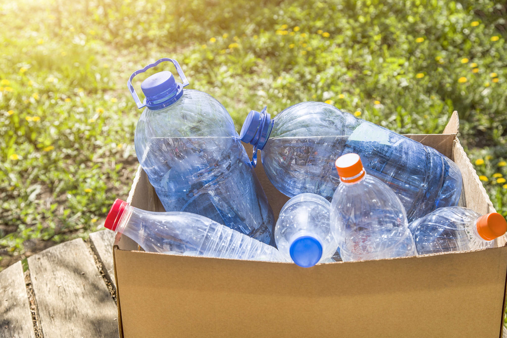 材料的强度越高塑性越好是否正确？