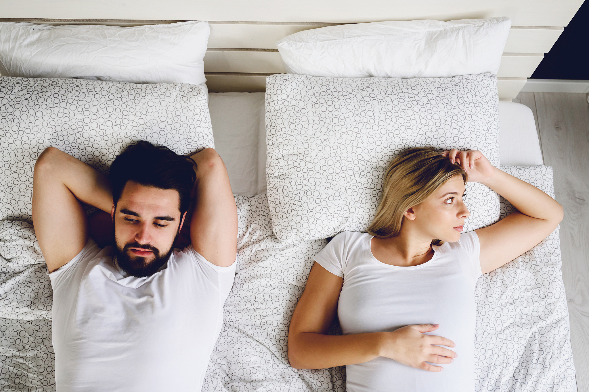 女生说我们关系超越朋友关系是但是我约她他不出来回答加拓展