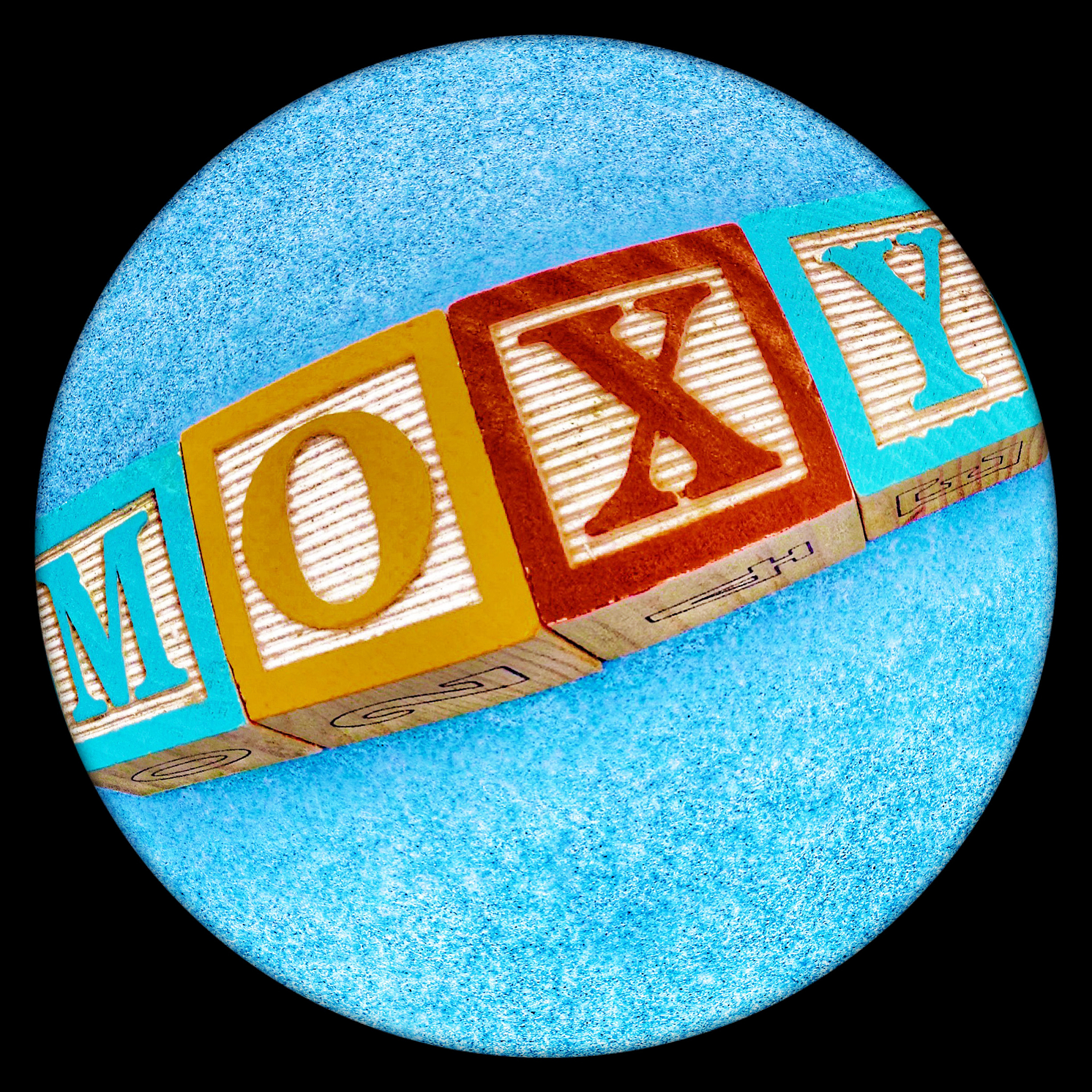 给一个关于成长作文起开头、中心句及结尾